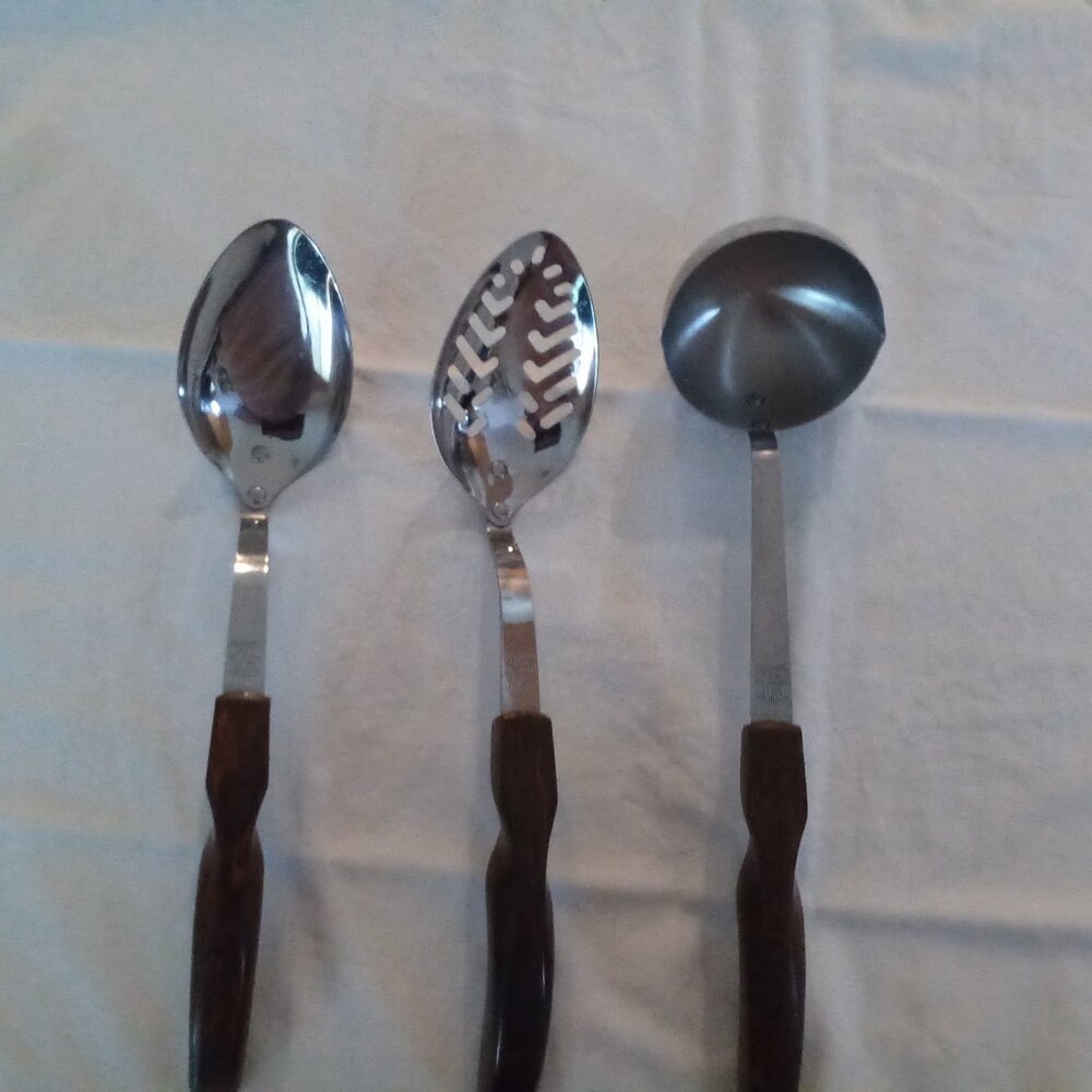 Cutco spoon set